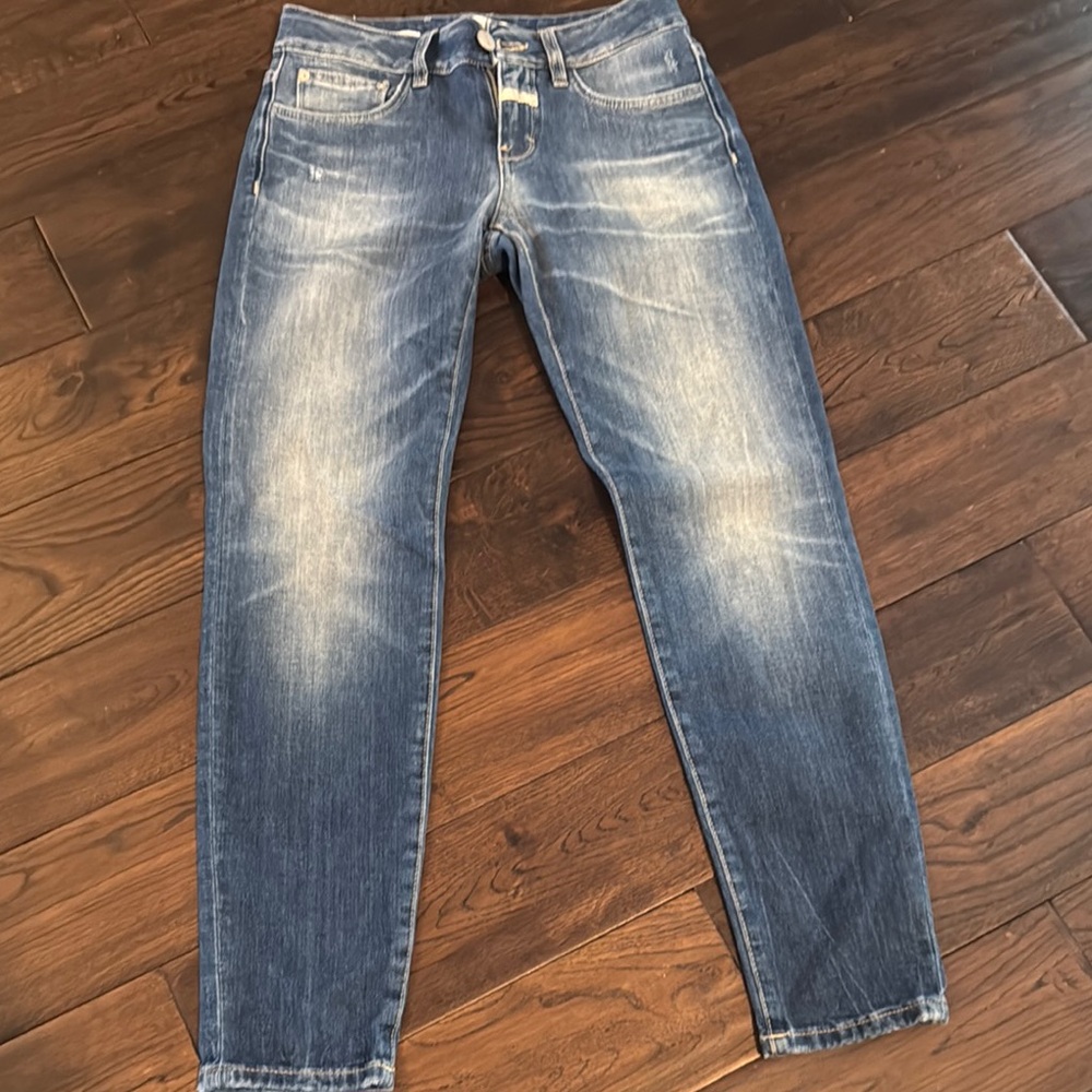 Closed Blue Straight Leg Jeans with Vintage Fading- Milo Style